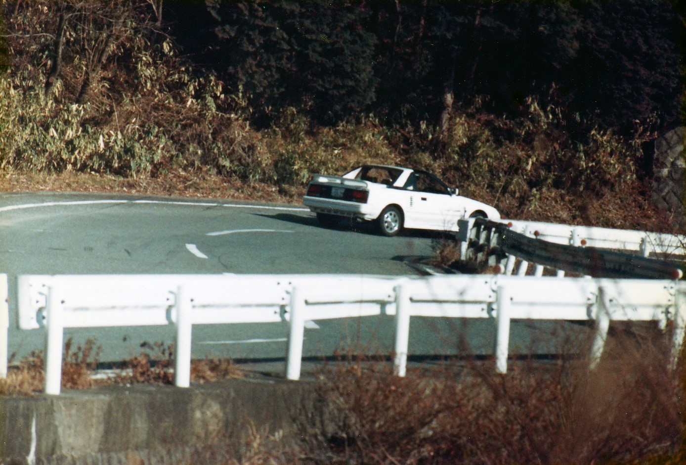 トヨタMR2箱根で