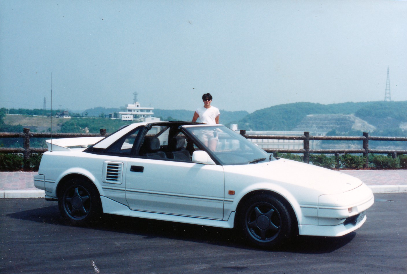 トヨタMR2